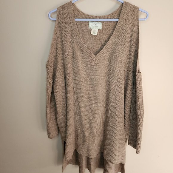 Women's Oversized Cold Shoulder Tan Knit Sweater - Size Small - Picture 1 of 3